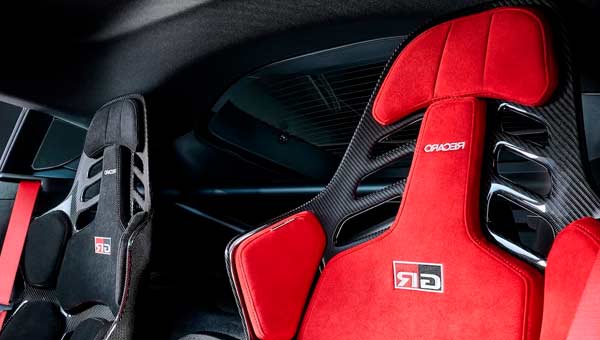 Recaro Seats: Спасены от банкротства