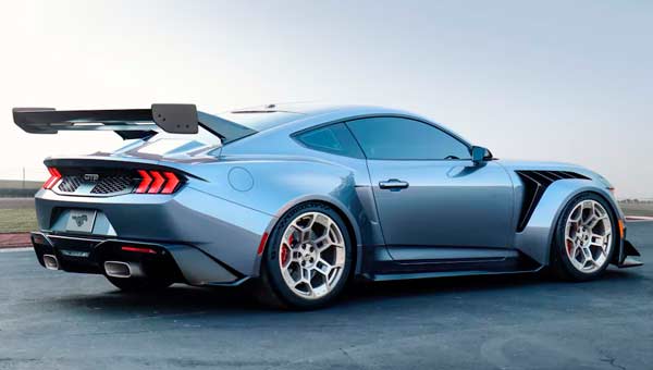 Ford Mustang GTD устанавливает рекорд на Нюрбургринге 