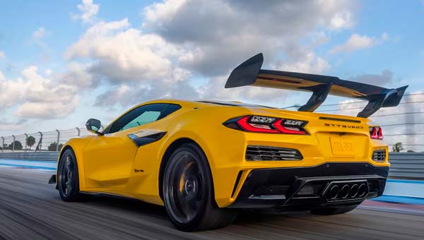 Chevrolet представил самый мощный и быстрый Corvette ZR1